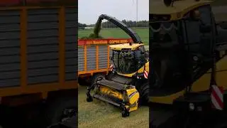Chopping Grass #newholland #grass #harvest #farming #drone #tractor #grashäckseln #silage #shorts