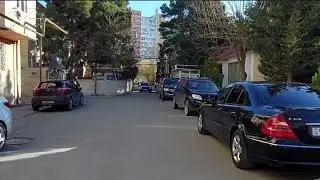 Сумгайыте широко известного дома под названием Кривой дом.Sumqayıt 45 -ci məhəllə Əyri Ev