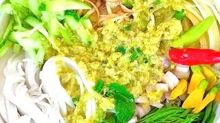 របៀបធ្វើសម្លរនំបញ្ចុកទឹកខ្ជាយ I Cambodia Noodle -31