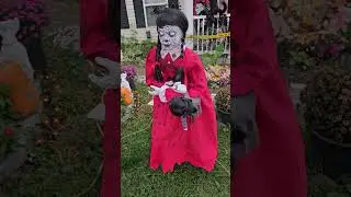 Annabelle Doll scares Trick or Treaters for Halloween