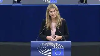 Η Εύα Καϊλή αποθεώνει το Κατάρ - «Είναι πρωτοπόρο στα εργασιακά δικαιώματα»