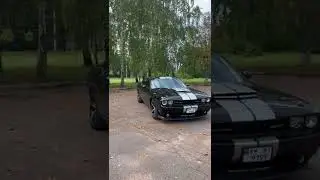 2011 Dodge Challenger 6.4 HEMI V8