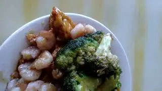 #shorts #shortsvideo #shortsfeed I when you're striving to #eathealthy at the #buffet