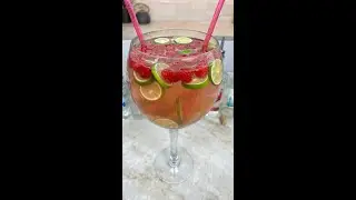 Fruity Vodka Sangria🥝