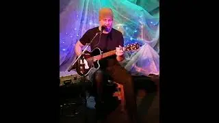 Акустический вечер Юрия Ануфрива 26.02.2022 в клубе 102db Сургут (3)
