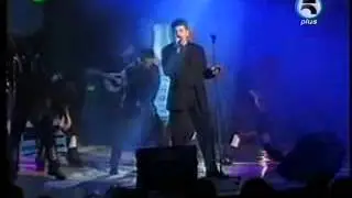 TOSE  PROESKI - UNIVERZALNA  SALA 2001