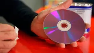 How to remove scratches from a CD or DVD - DIY