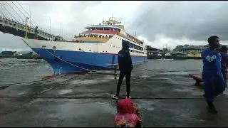 KM. Barcelona IIIA | sandar di pelabuhan lama Manado