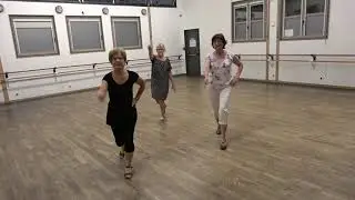 I SEE RED  - Line dance