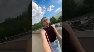 Боль 🙁 так больно , просто пипец , вас кусала оса ?