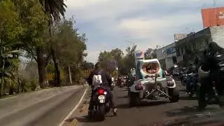 Desfile de motos en insurgentes Motos