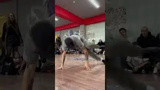 Брейкультурный выход #bboy #breakdance #powertricks #footwork #powermove #battle