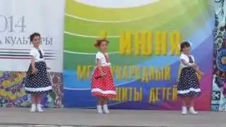 СЧАСТЛИВОЕ  ДЕТСТВО г.ДАГЕСТАНСКИЕ  ОГНИ -ВЕСЕЛАЯ ПЕСЕНКА