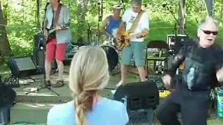 Half Human 2017-05-06 Easley -Everybody's Cryin'