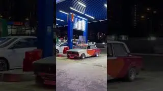 Кольцевые гонки в моде ещё?🏎️