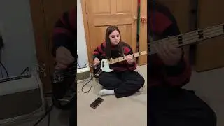 🎸 Rockin' Beatles Bass Guitar Cover by My Daughter! Dad's All-Time Favorite Tune 🤟