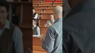您能解释一下最近允许进入美国公共股票市场的理由吗？