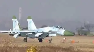 Посадка Су-27