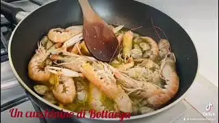 Fregola Sarda con Lupini e Scampetti