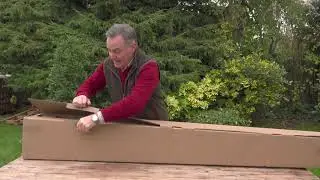 Getting Started: Cobra LRH26C Long Reach Hedge Trimmer