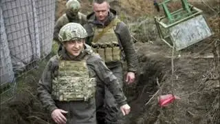 Украину окружают опасности