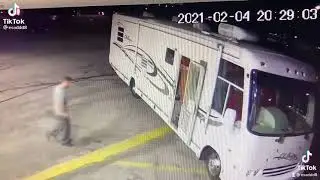 Человеку повезло 😱😱😱