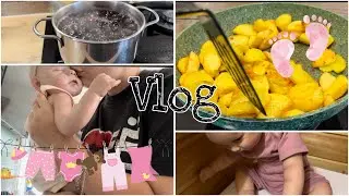 Vlog: Home with Milena and Michelle. Cooking. Dressing up.
