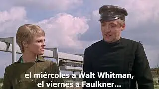 Cine clásico - "Farenheit 451"  - Secuencia del film dirigido por Francoise Truffaut (1966)