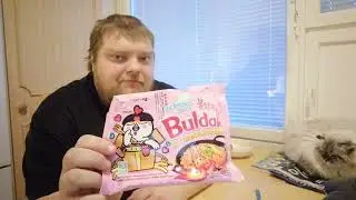 OotsiHarasoo syö tulista Buldak kana nuudelia (Carbonaran makuista) 5.12.24