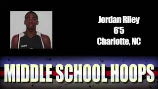 7th Grader Jordan Riley Makes 2 Hand Dunk Look Easy - MiddleSchoolHoops.com - Class of 2017