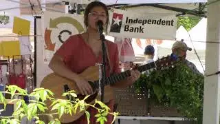 Layne Elizabeth at Denton Community Market