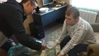 Удав с Андрюшкой по рюмашечке