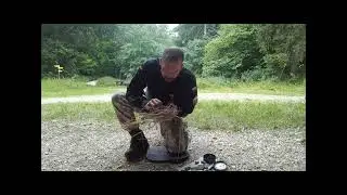 Traditional fire: flint stone, fire striker and charred cloth