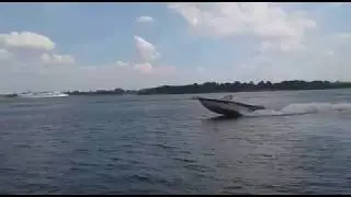 Crestliner sport fish 1650  с водометным движителем.