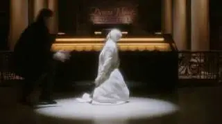 Massive Attack - Butterfly Caught
