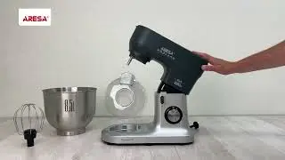 Распаковка кухонного комбайна / Unpacking of food processer ARESA AR-1711.