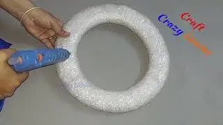 New Snowman wreath Making idea with simple materials | DIY budget Friendly Christmas craft idea 21