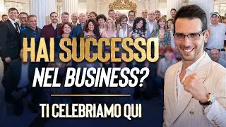 Il Gruppo Che Celebra Il Successo