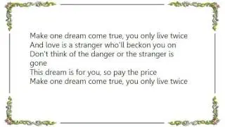 Coldplay - You Only Live Twice Live from Norway Lyrics