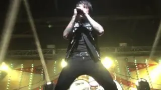 Falling In Reverse- Chemical Prisoner Live