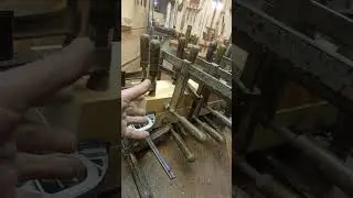 Нахрена тебе столько, продал бы парочку! #иван_баев #woodworking #мастеркласс