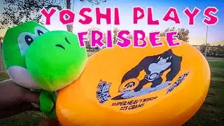 Yoshi Plays Frisbee