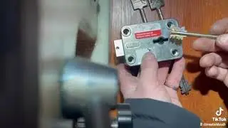 Супер зламостійкій сейфовий замок В класу Stuv Ivox, дублікат з підручних заготовок