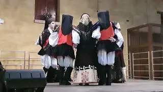 Gruppo Folk Su Gologone di Oliena - Arciu