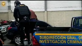 Maestra capturada por pornografía infantil