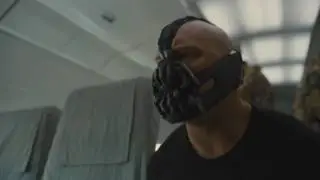 Bane lennuki kukutamise stseen kuid halvasti dubleeritud eesti keelde