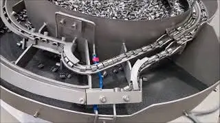 Bowl Feeder feeds and orientates collets - RNA Automation Ltd
