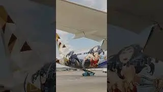 Etihad’s one of a kind Warner Bro’s livery at #Heathrow 🤩 ✈️