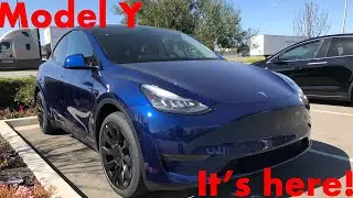 Delivery of My Blue Tesla Model Y!