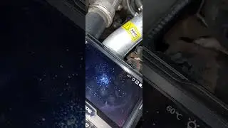 OM 642 Результат пенной раскоксовки. Верхняя часть поршня очистилась.